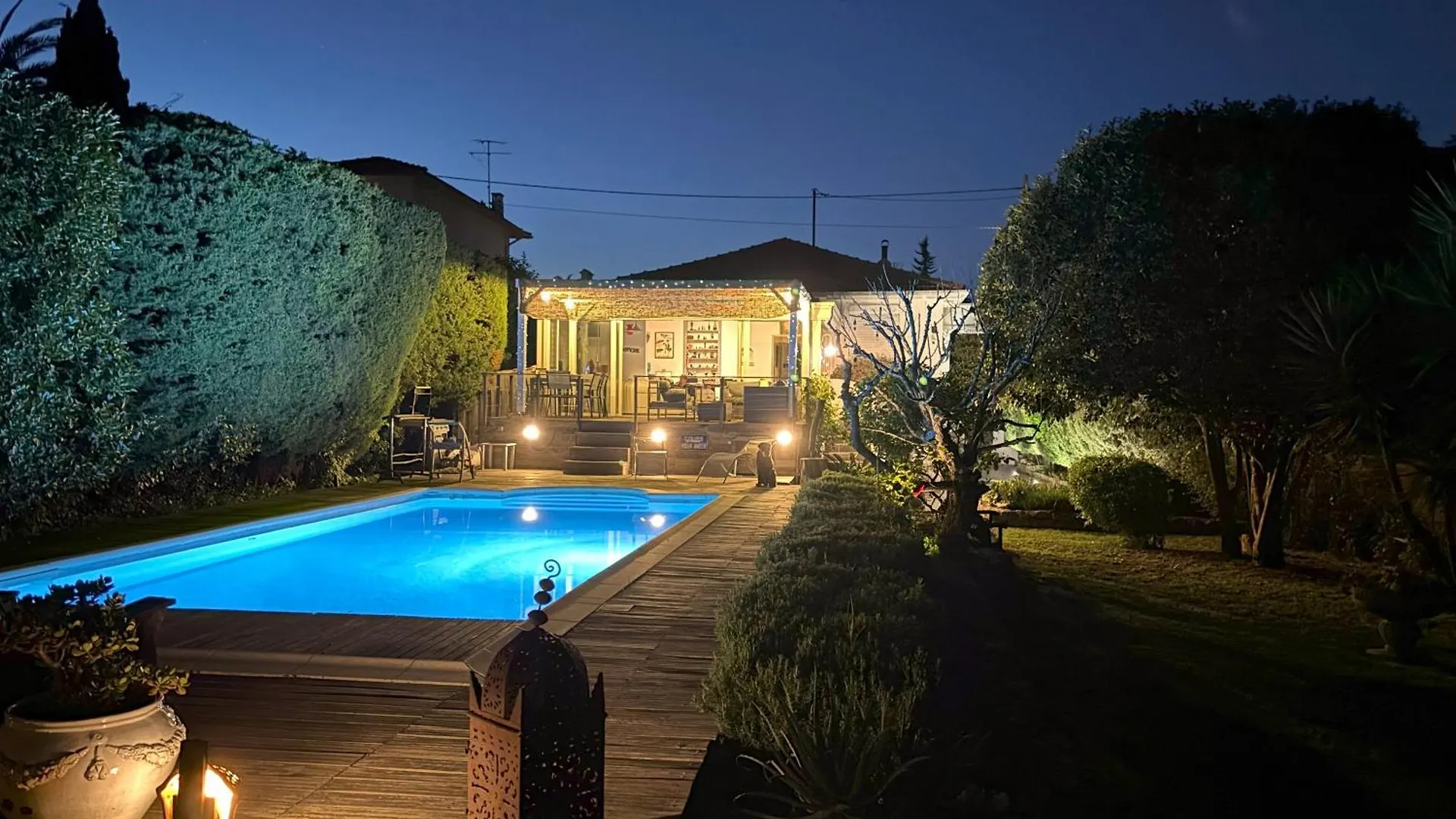 Cannes Charming Villa Exclusive Private Pool Garden Near Beach Le Cannet